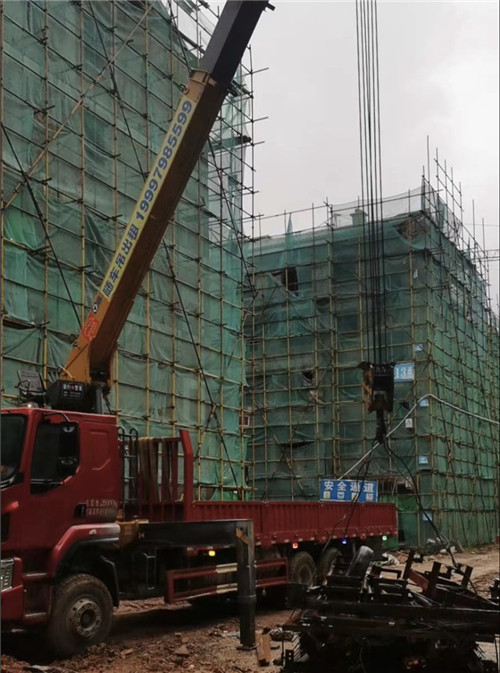 托克托县“慢工细活”—— 吊车的 “微动控制” 技术